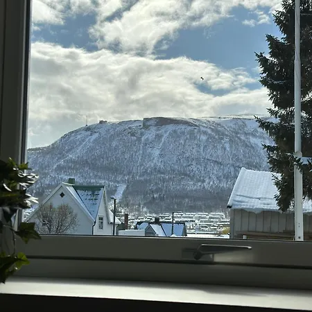 Tromso City Apartment With Free Parking Exterior foto
